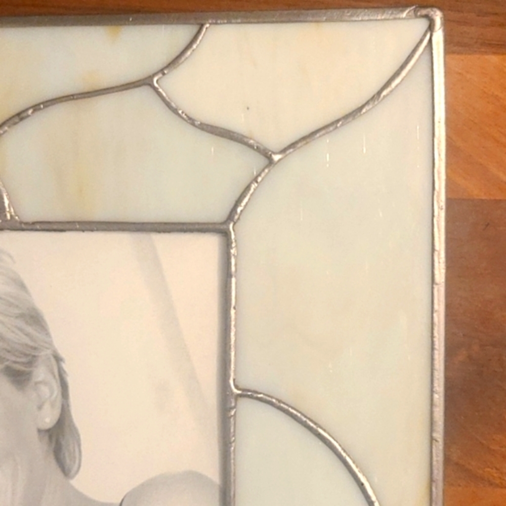 New! Stained Glasss Roses Photo Frame - Picture 6 of 7